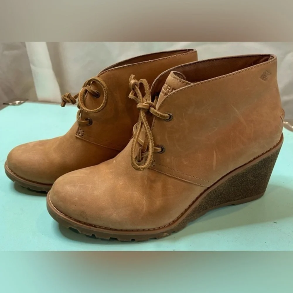 Sperry Boots Womens 7.5M Celeste Prow Ankle Booties‎ Tan Leather Wedge STS80147